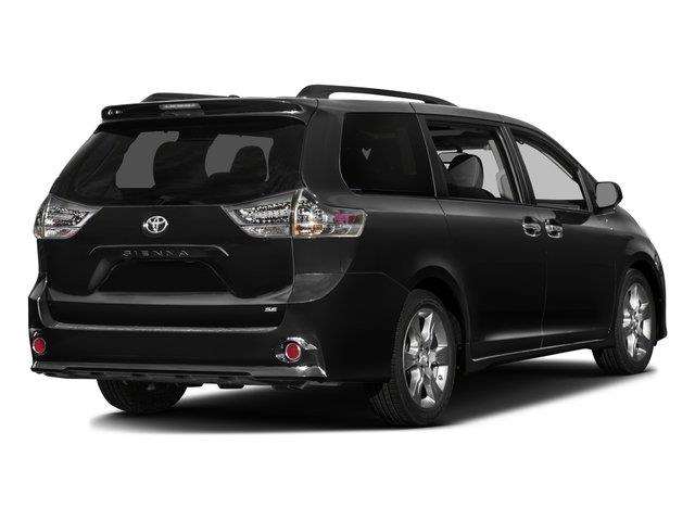 Toyota Sienna 2017 photo 2